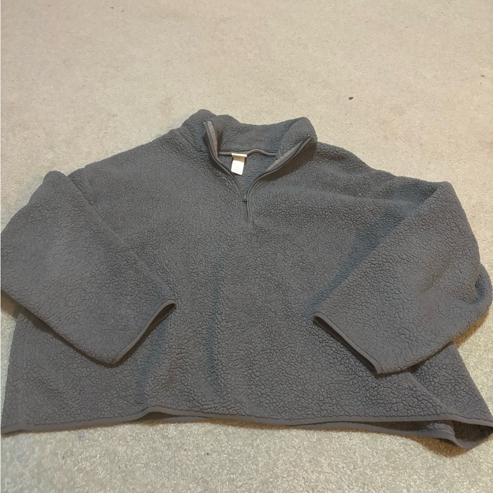 H&M fuzzy grey pullover